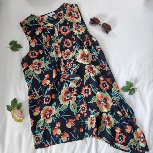 DR2 Floral Asymmetrical Top Size L - Picture 7 of 7